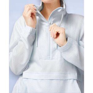 Lululemon Pack‎ Light Packable Pullover in Almost Blue - Size 12